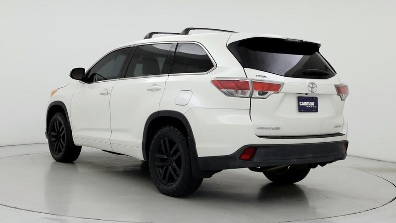 2014 Toyota Highlander LE 2