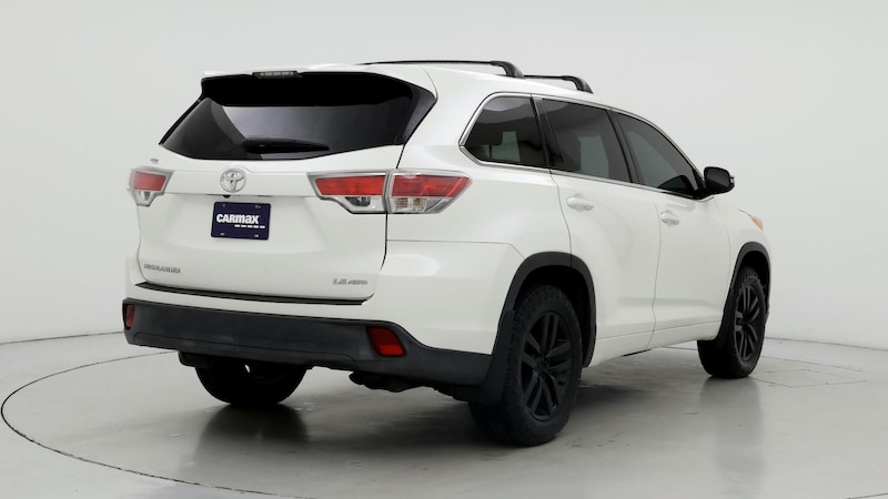 2014 Toyota Highlander LE 8