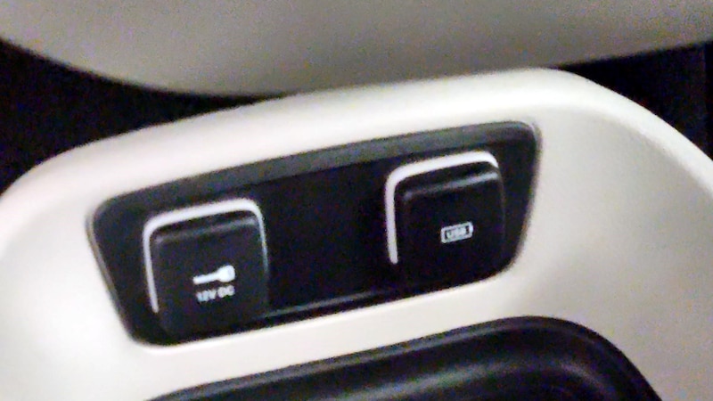 2018 Chrysler Pacifica Touring L 18
