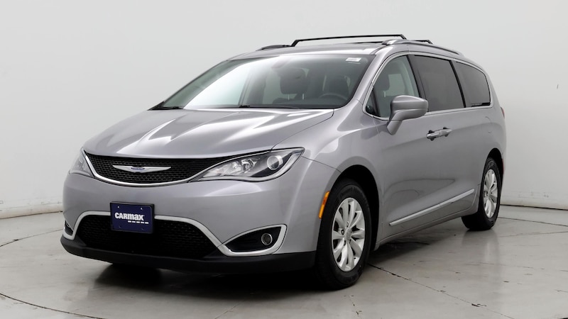 2018 Chrysler Pacifica Touring L 4