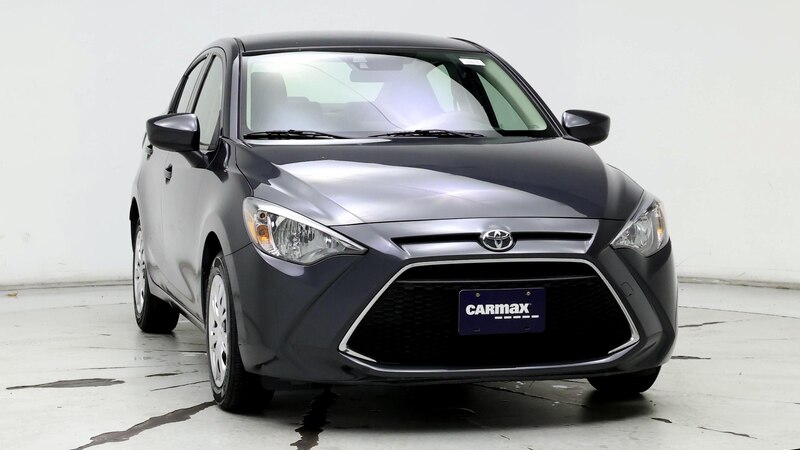 2019 Toyota Yaris L 5