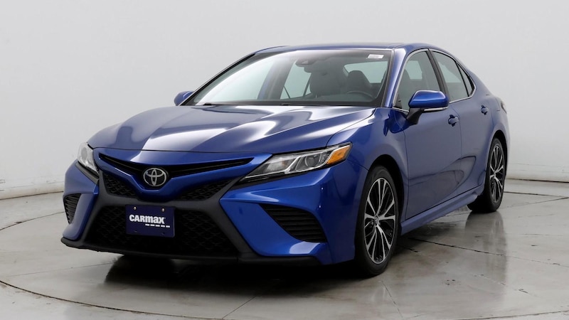 2019 Toyota Camry SE 4