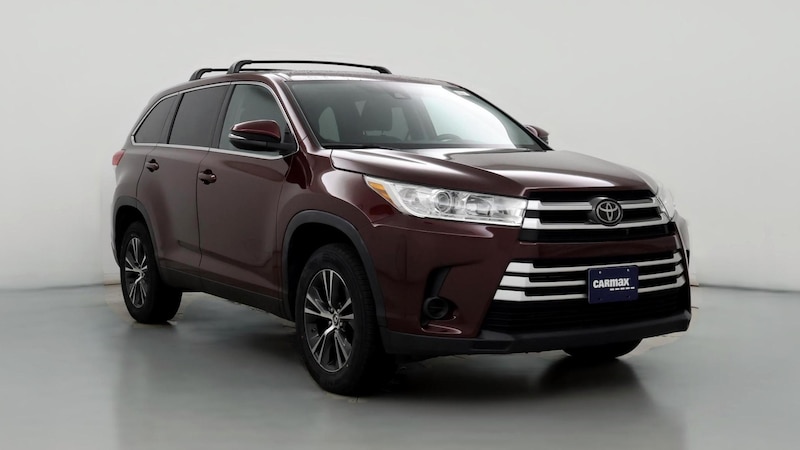 2019 Toyota Highlander LE Hero Image