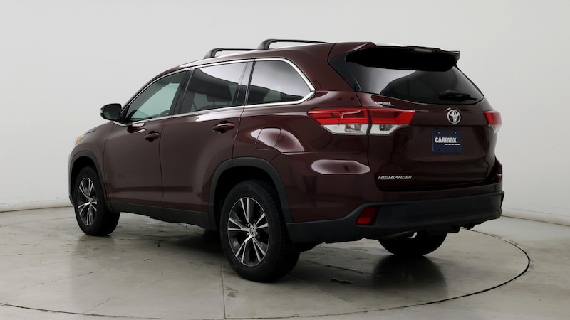 2019 Toyota Highlander LE 2