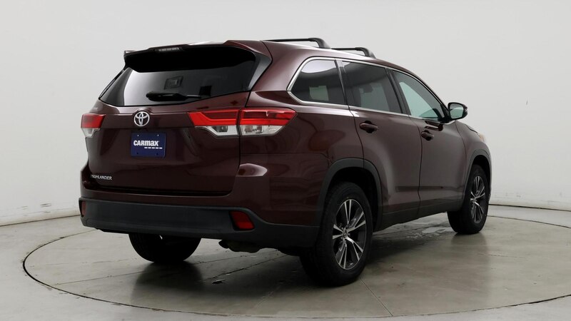 2019 Toyota Highlander LE 8