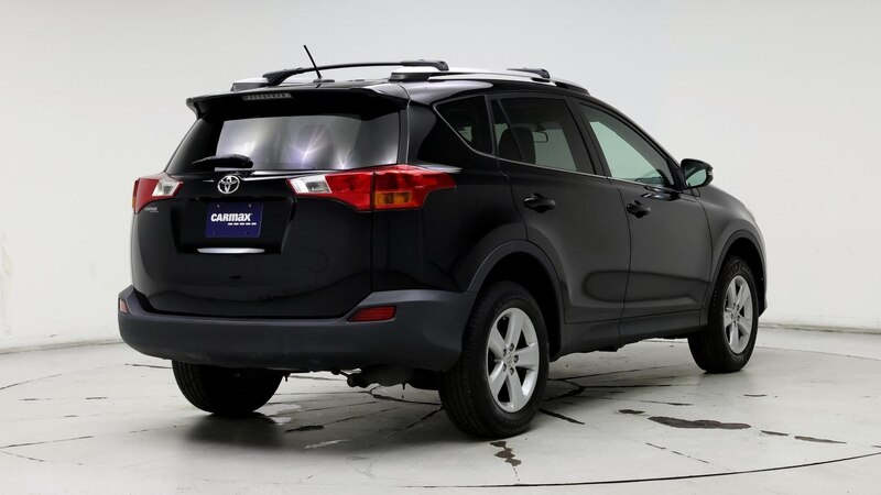 2014 Toyota RAV4 XLE 8