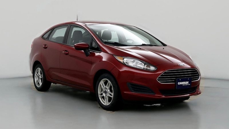 2017 Ford Fiesta SE Hero Image