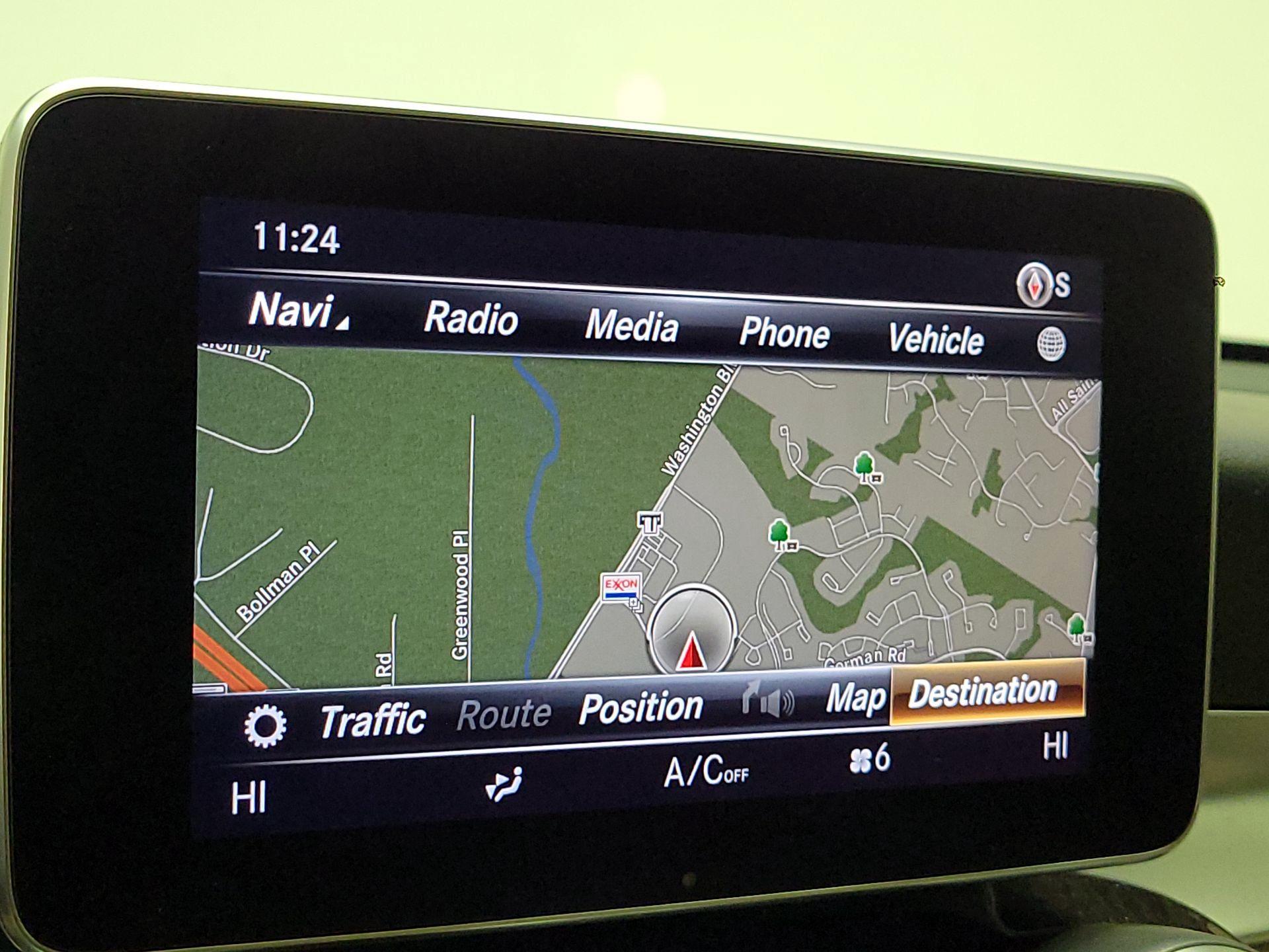 Thumbnail: 2017 Mercedes-Benz GLC - 14