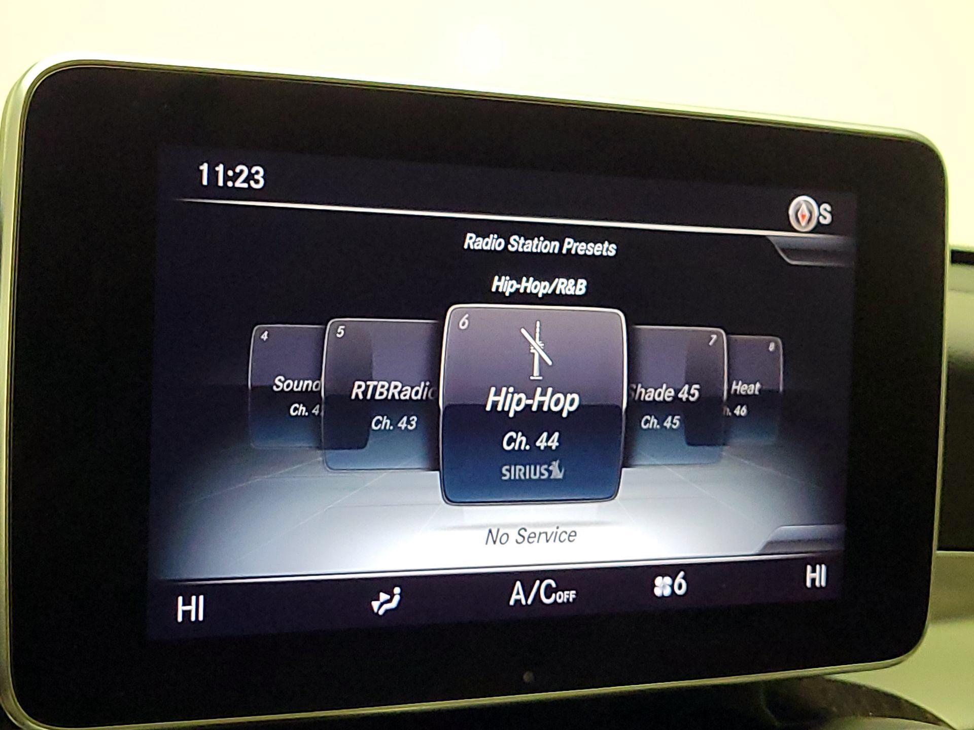 Thumbnail: 2017 Mercedes-Benz GLC - 16