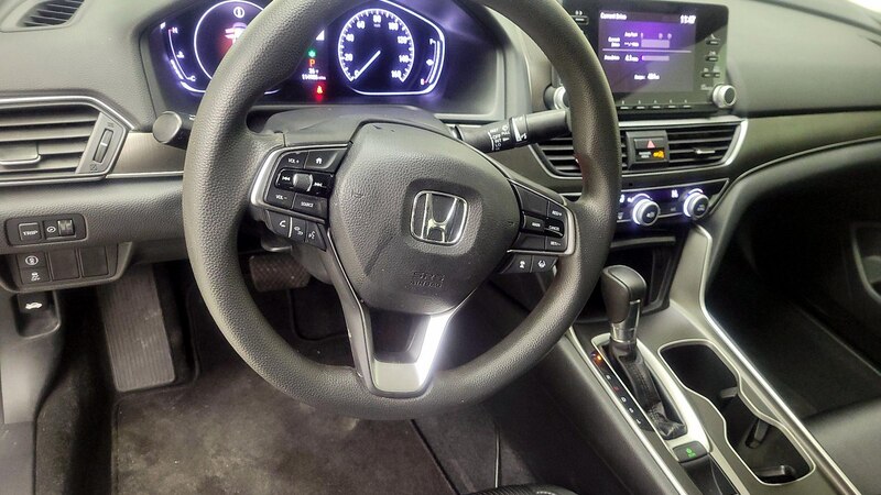 2018 Honda Accord LX 10