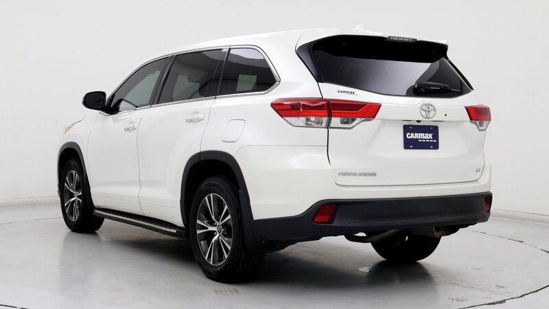 2017 Toyota Highlander Plus 2