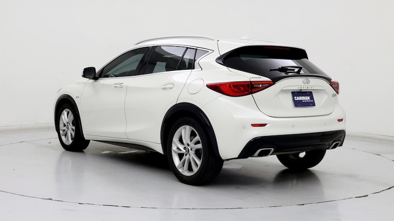 2017 INFINITI QX30 Premium 2