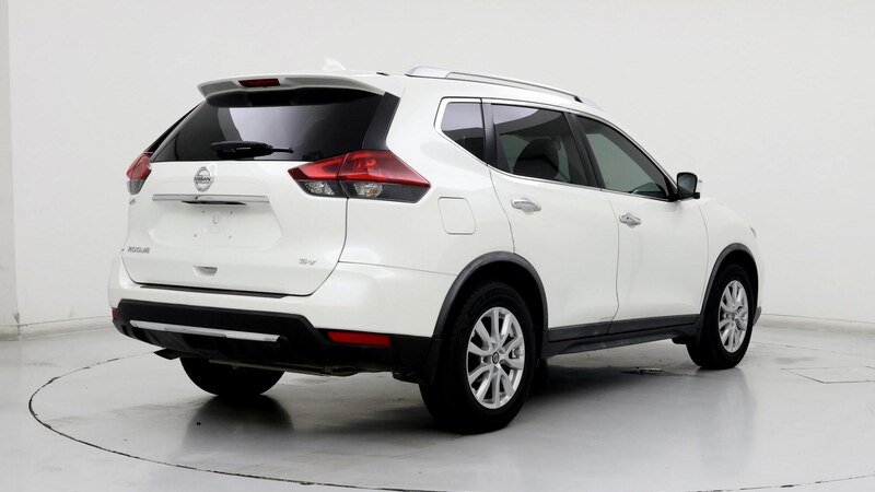 2018 Nissan Rogue SV 8