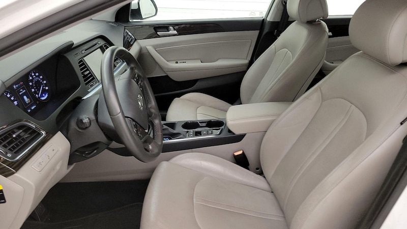2017 Hyundai Sonata Limited 11