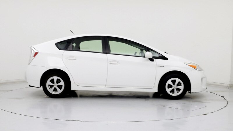 2013 Toyota Prius Two 7