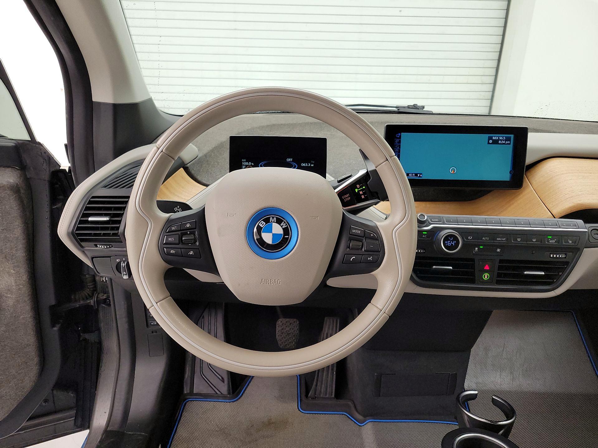 Thumbnail: 2015 BMW i3 - 10