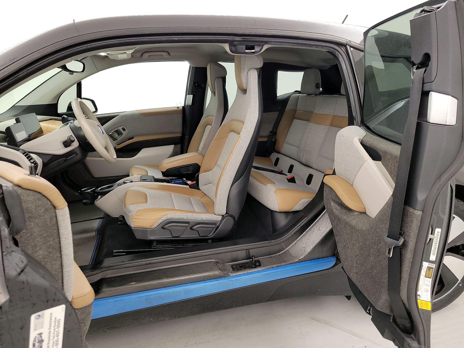 Thumbnail: 2015 BMW i3 - 19