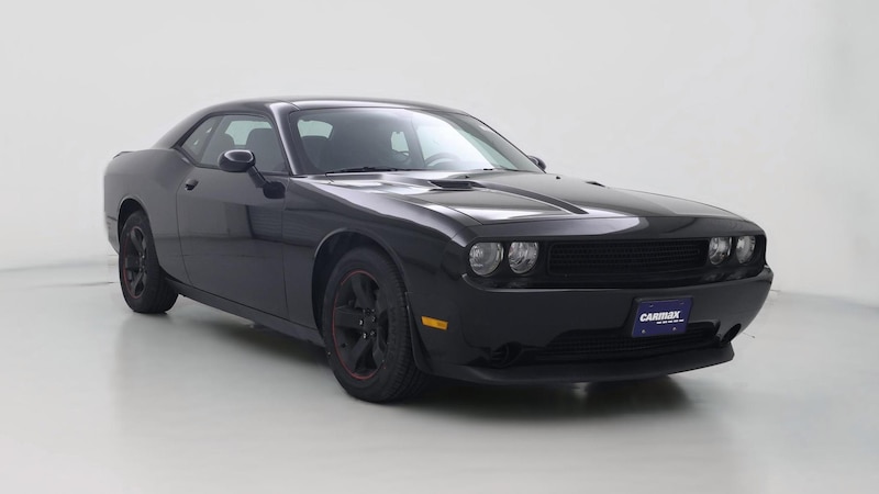 2014 Dodge Challenger SXT Hero Image