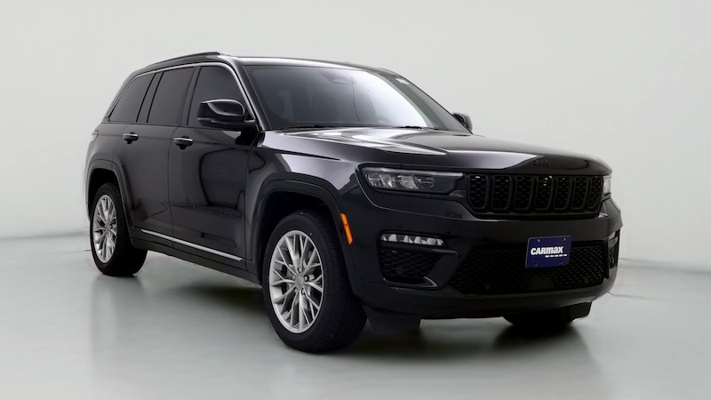 2023 Jeep Grand Cherokee Summit Hero Image