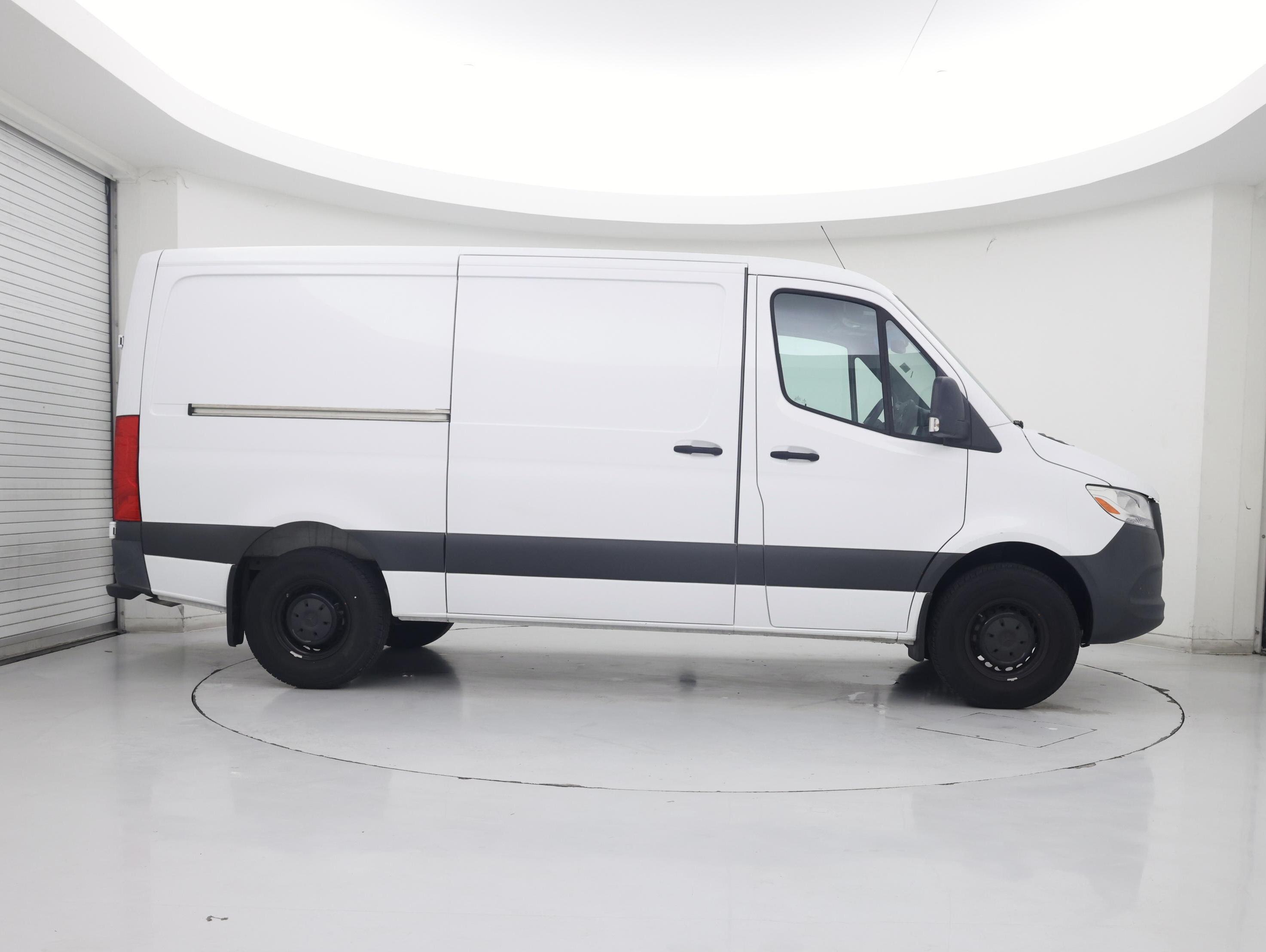 Thumbnail: 2021 Mercedes-Benz Sprinter - 7