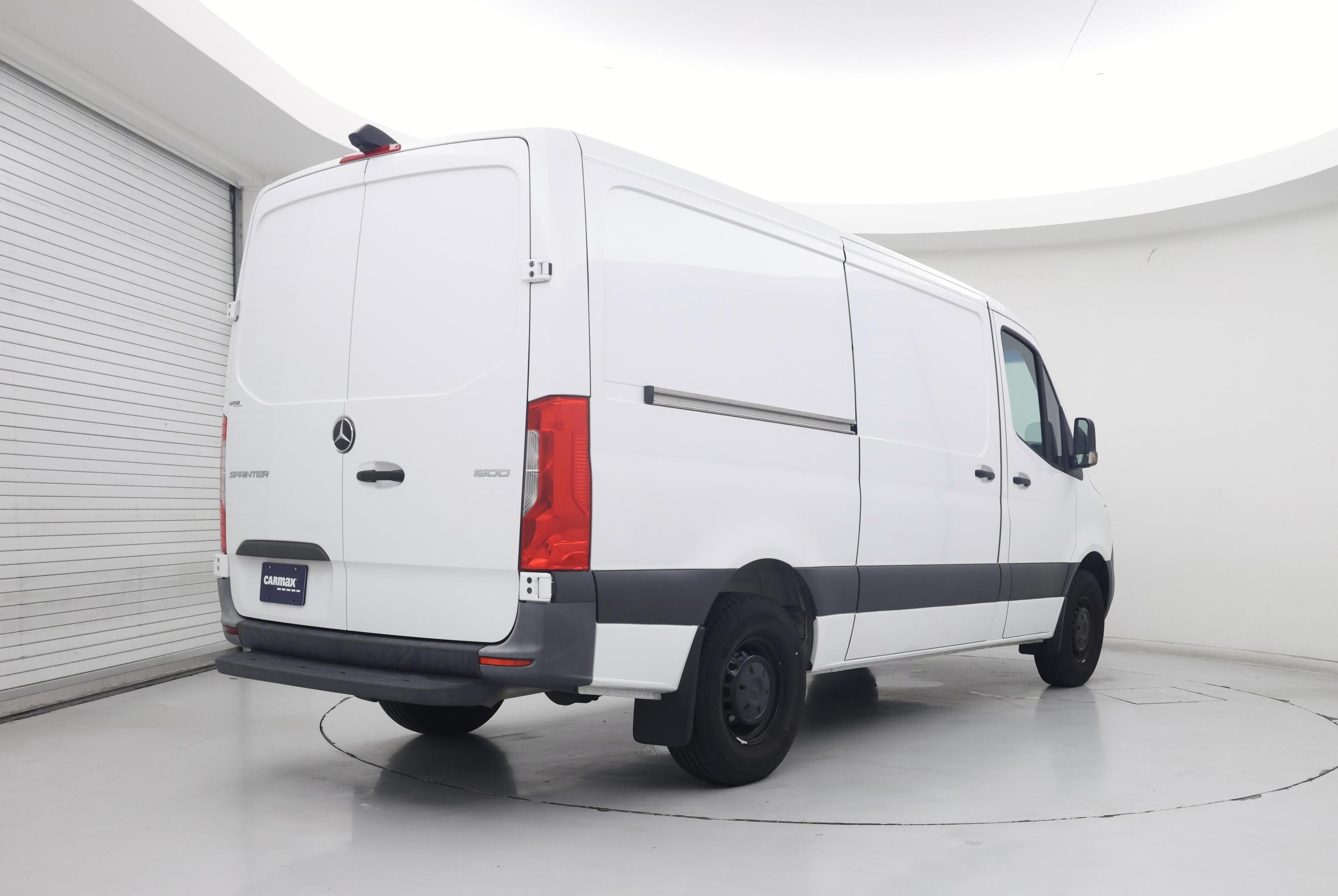 Thumbnail: 2021 Mercedes-Benz Sprinter - 8