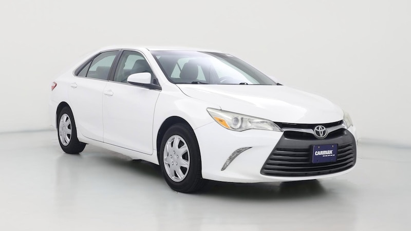 2015 Toyota Camry LE Hero Image