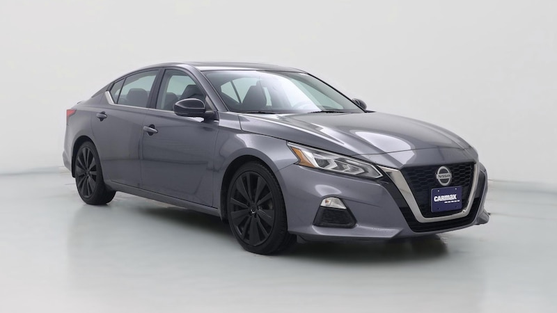 2019 Nissan Altima SR Hero Image