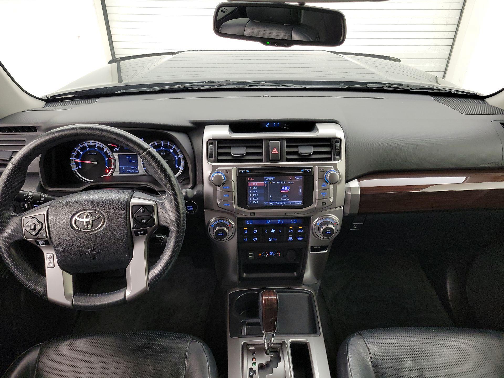 Thumbnail: 2014 Toyota 4Runner - 9