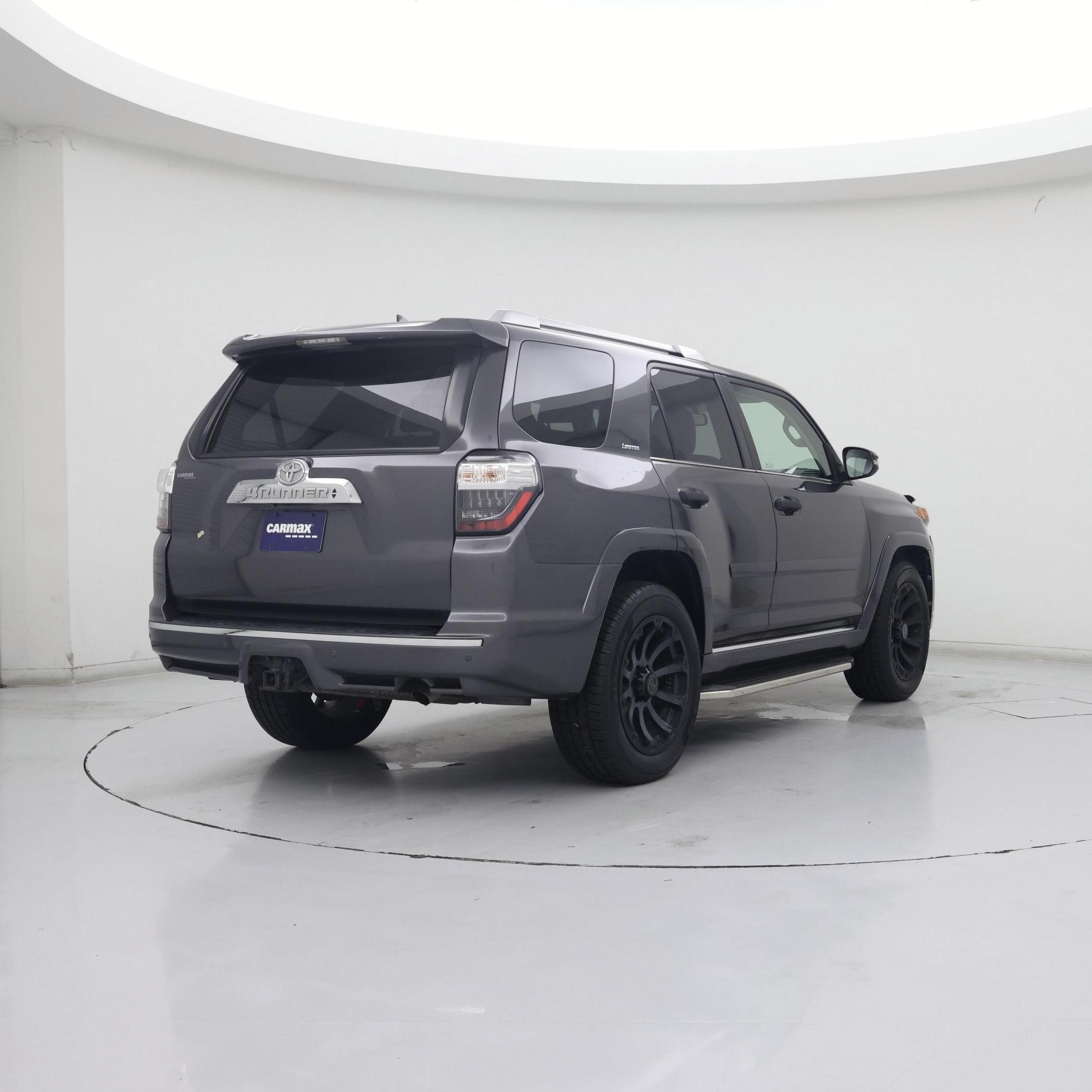 Thumbnail: 2014 Toyota 4Runner - 8