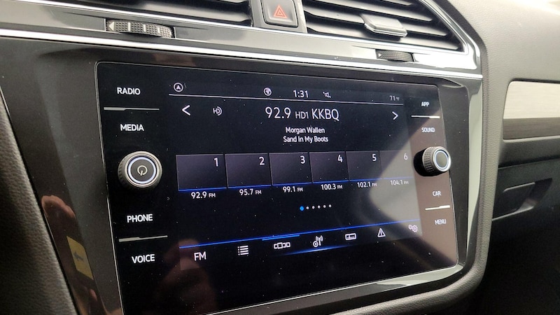 2021 Volkswagen Tiguan SE 15