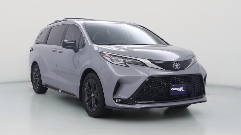 2024 Toyota Sienna XSE Hero Image
