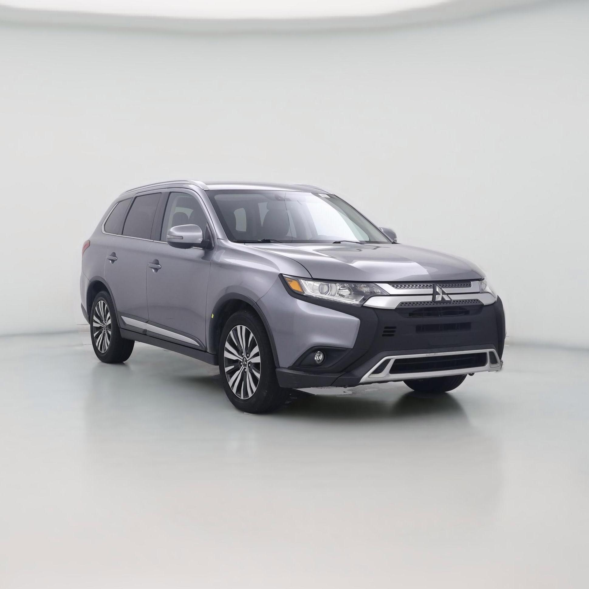 Thumbnail: 2019 Mitsubishi Outlander - 1