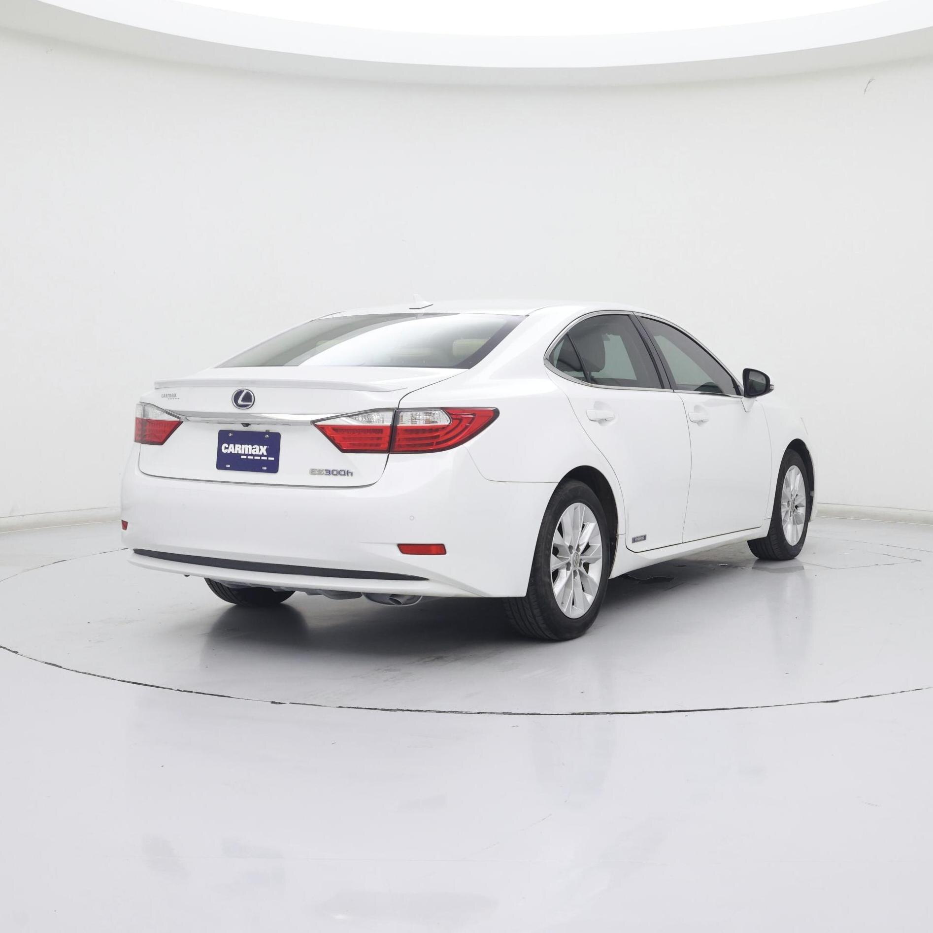 Thumbnail: 2013 Lexus ES - 8
