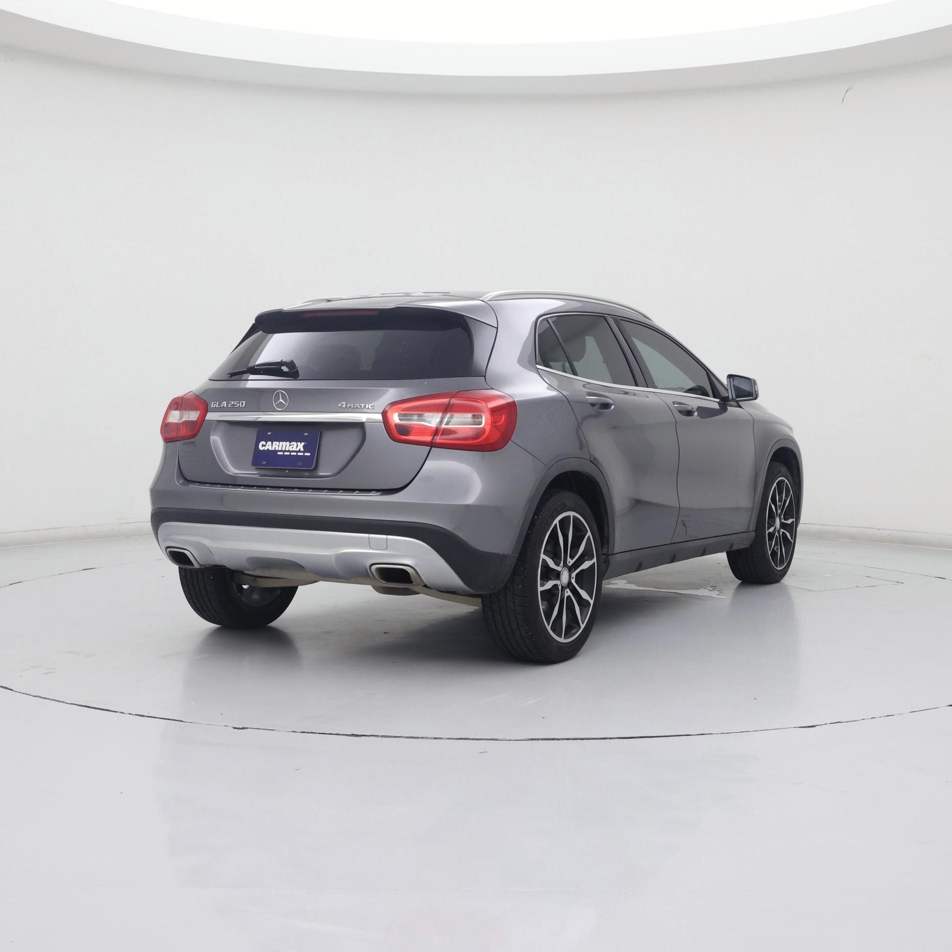 Thumbnail: 2017 Mercedes-Benz GLA - 8