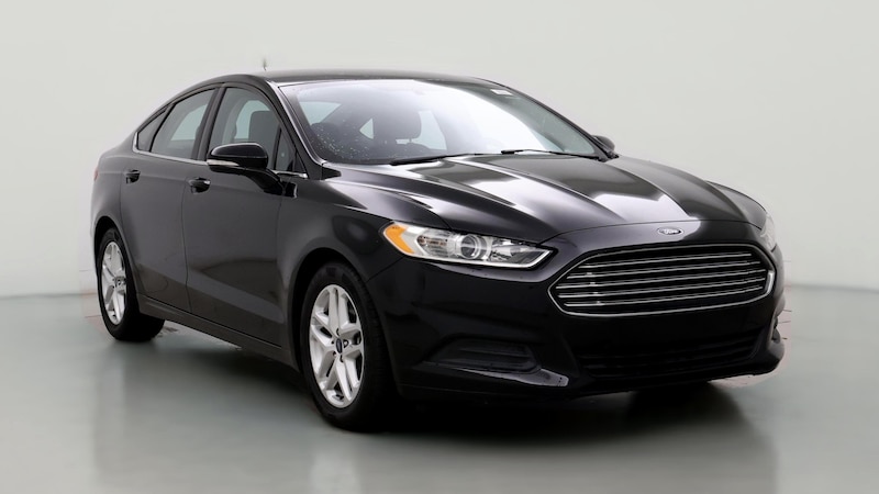 2016 Ford Fusion SE Hero Image