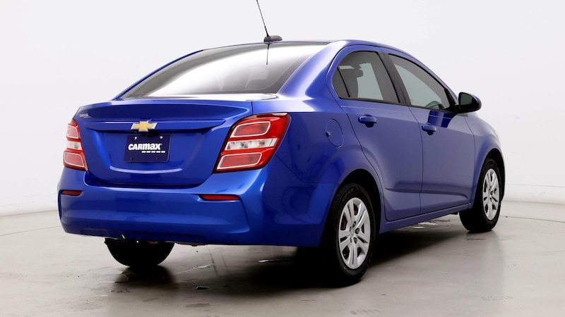 2017 Chevrolet Sonic LS 8