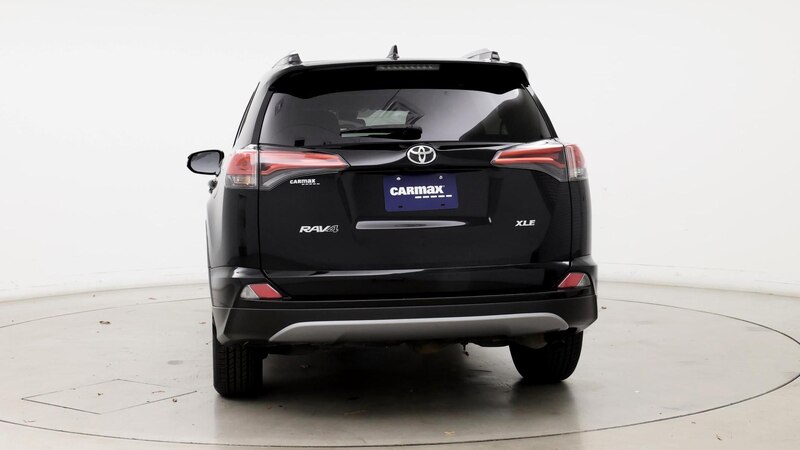 2018 Toyota RAV4 XLE 6