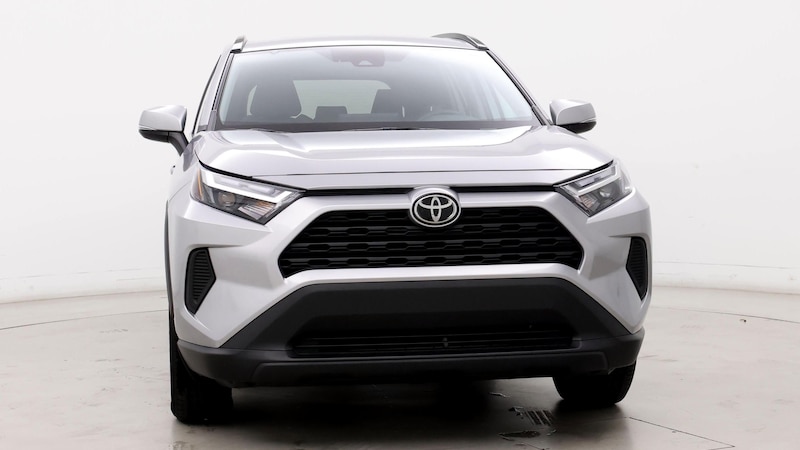 2022 Toyota RAV4 XLE 5