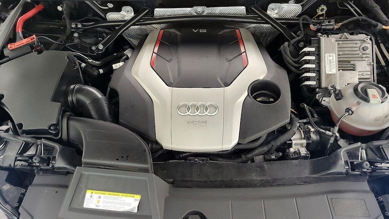 2018 Audi SQ5 Prestige 23