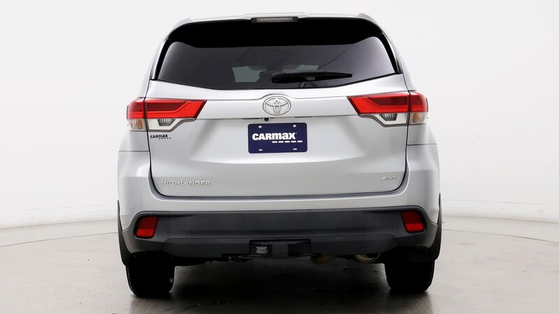 2019 Toyota Highlander LE 6