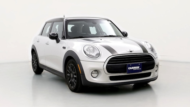 2017 MINI Cooper Hardtop  Hero Image