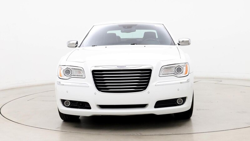 2014 Chrysler 300 C 5