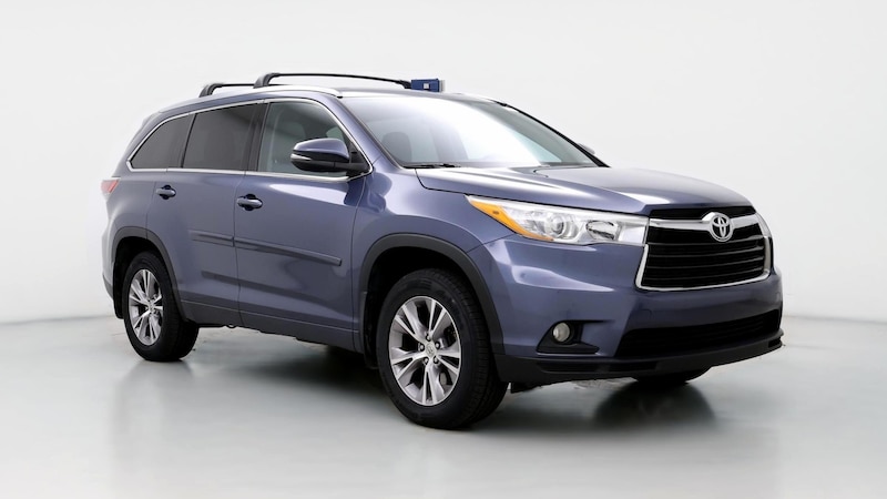 2015 Toyota Highlander XLE Hero Image