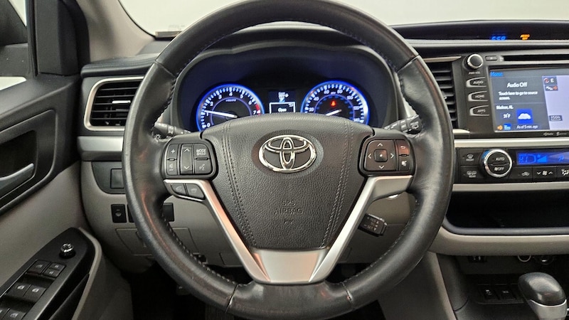 2015 Toyota Highlander XLE 10