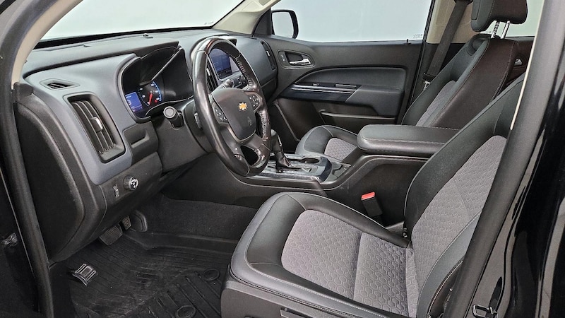 2019 Chevrolet Colorado Z71 11