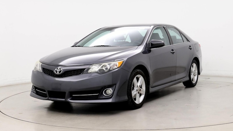 2014 Toyota Camry SE 4