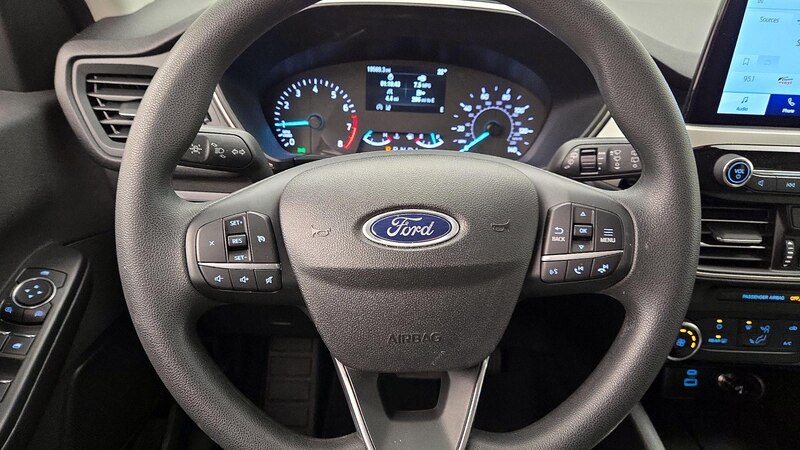 2022 Ford Escape SE 10