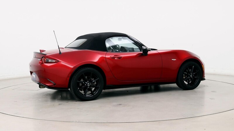 2022 Mazda MX-5 Miata Club 8