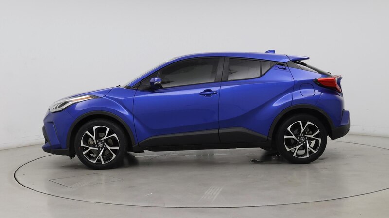 2021 Toyota C-HR XLE 3