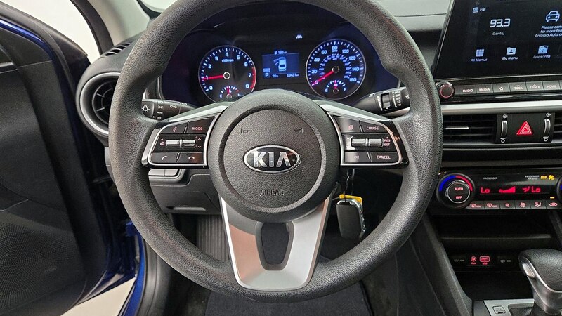 2019 Kia Forte LXS 10